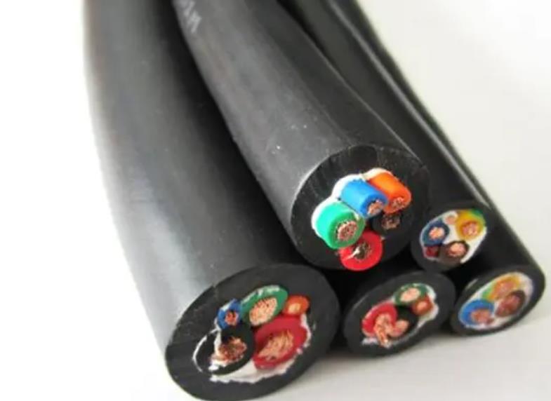 除了電纜本身的損耗特性傳輸距離還受到其他因素的影響.jpg 除了電纜本身的損耗特性傳輸距離還受到其他因素的影響.jpg